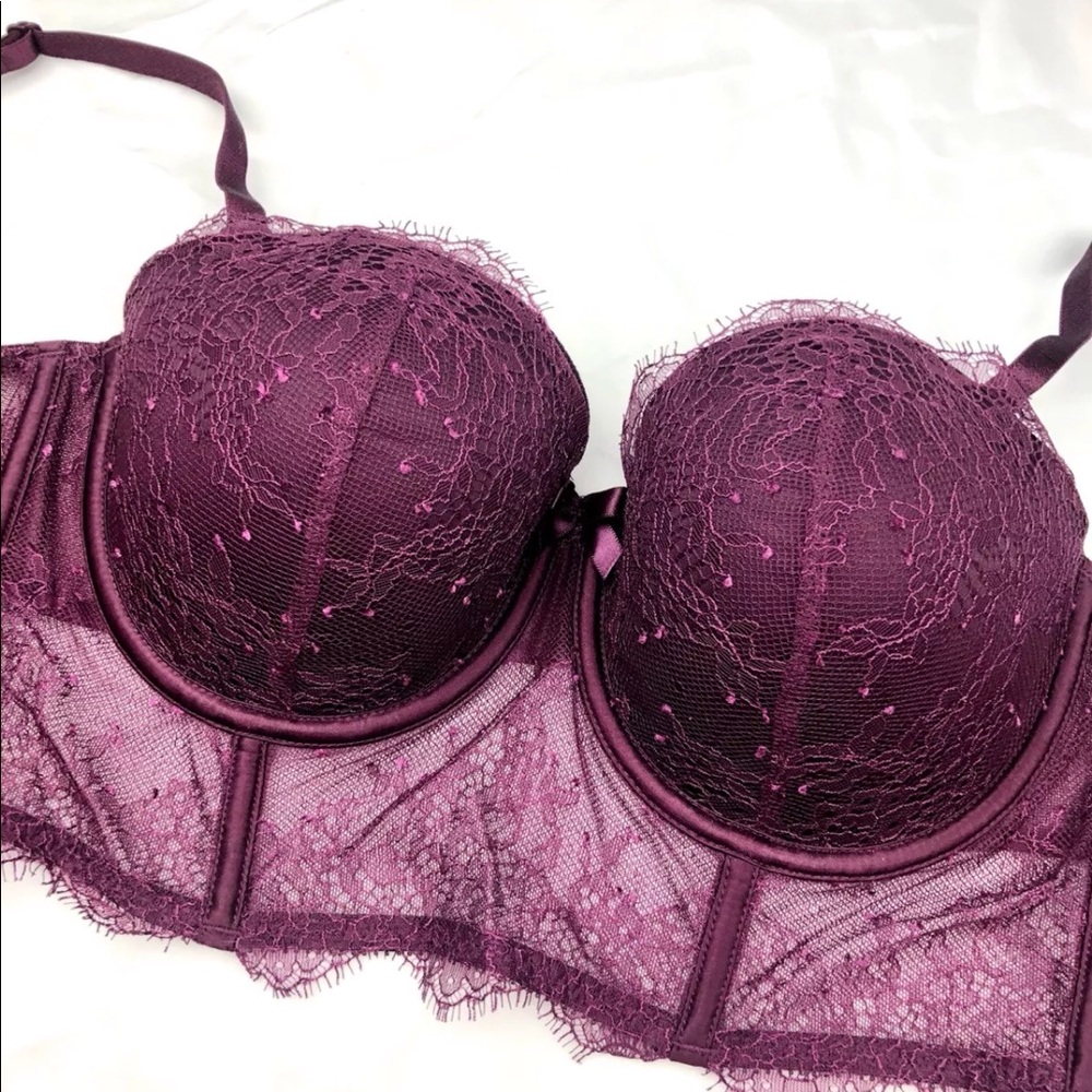 Victoria’s Secret Very Sexy Demi Buste 34C Lace